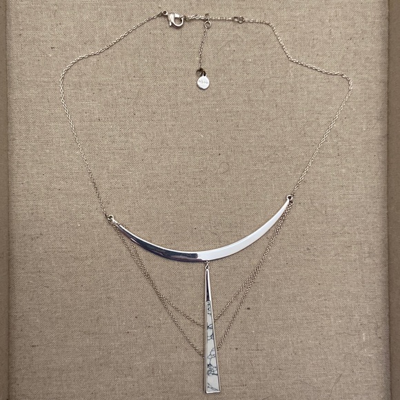 Stella & Dot Jewelry - Stella & Dot silver swag necklace